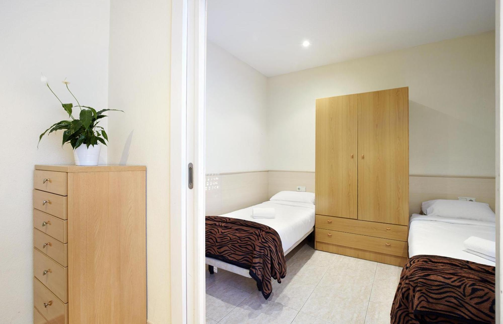 Apartamentos Calvet Barcelona Eksteriør bilde