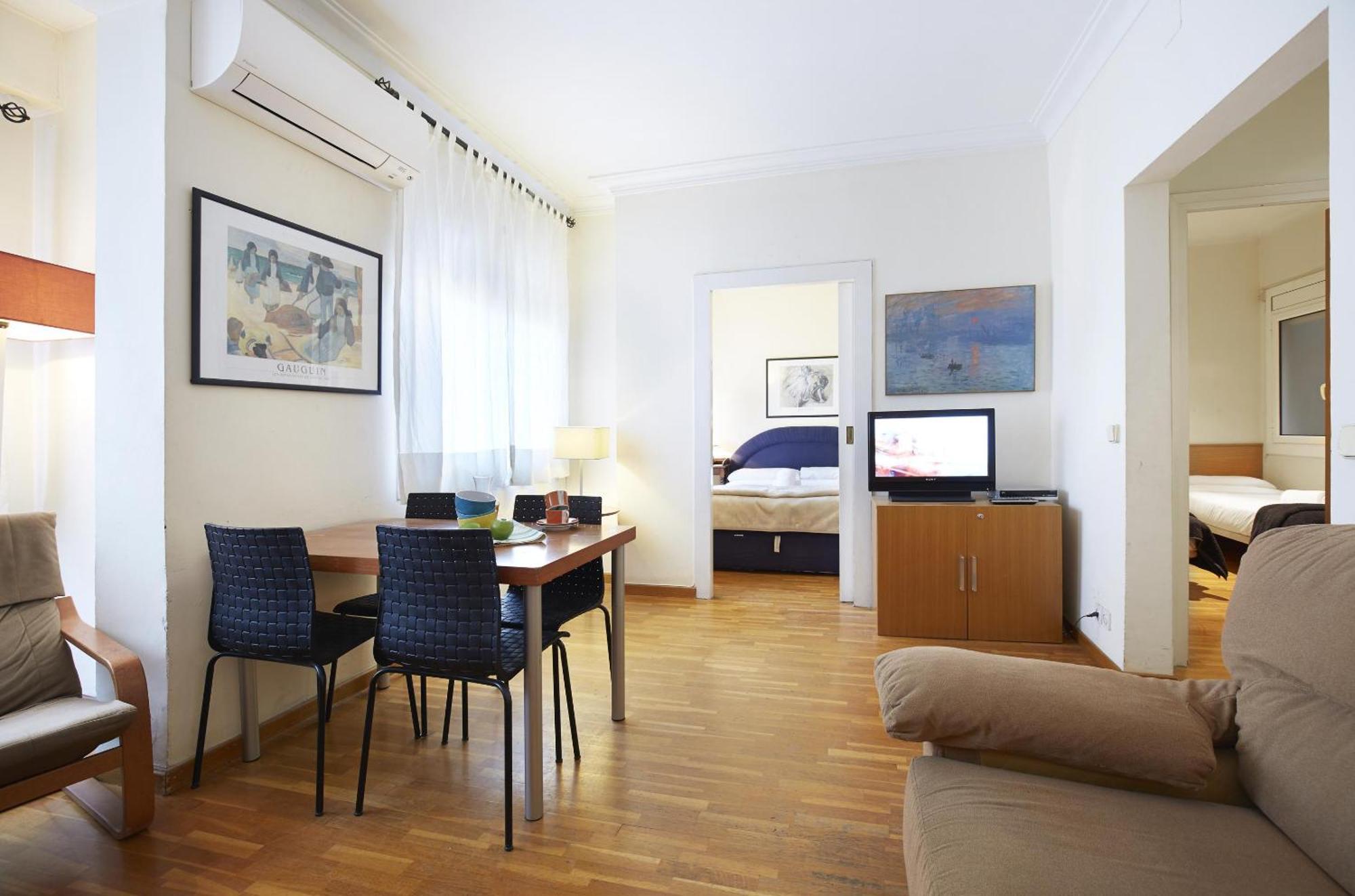 Apartamentos Calvet Barcelona Eksteriør bilde